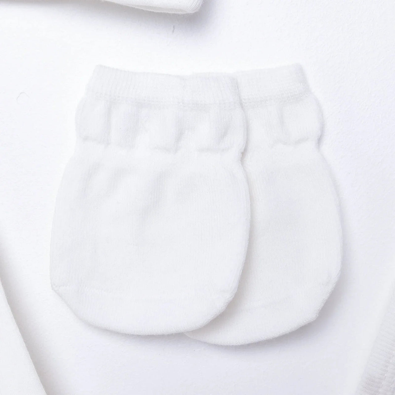 Aziz Bebe Suzene Embroidered 5 Piece Newborn Starter Set - Ecru - Miu Mau Collectibles