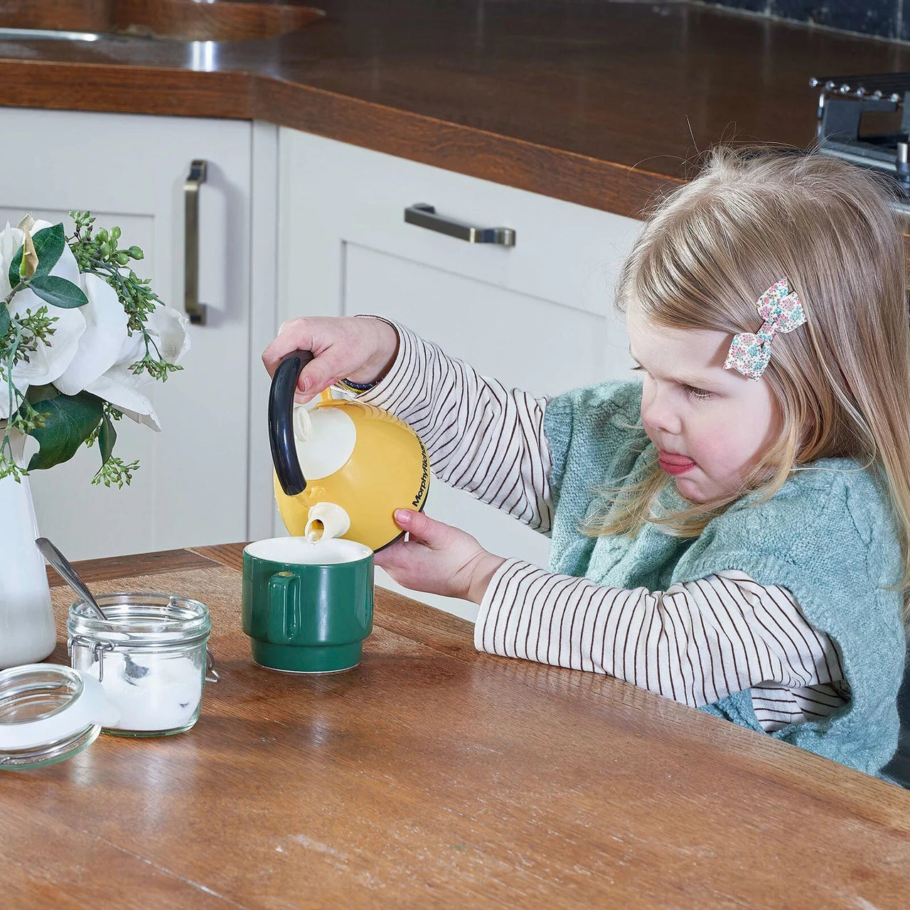 Casdon Morphy Richards Toaster & Kettle - Miu Mau Collectibles