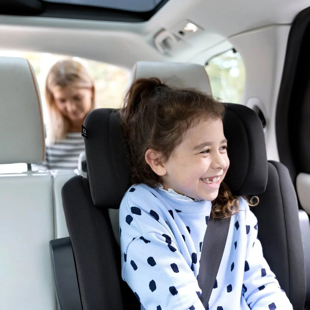 Joie i - Trillo Group 2/3 Car Seat - Shale - Miu Mau Collectibles