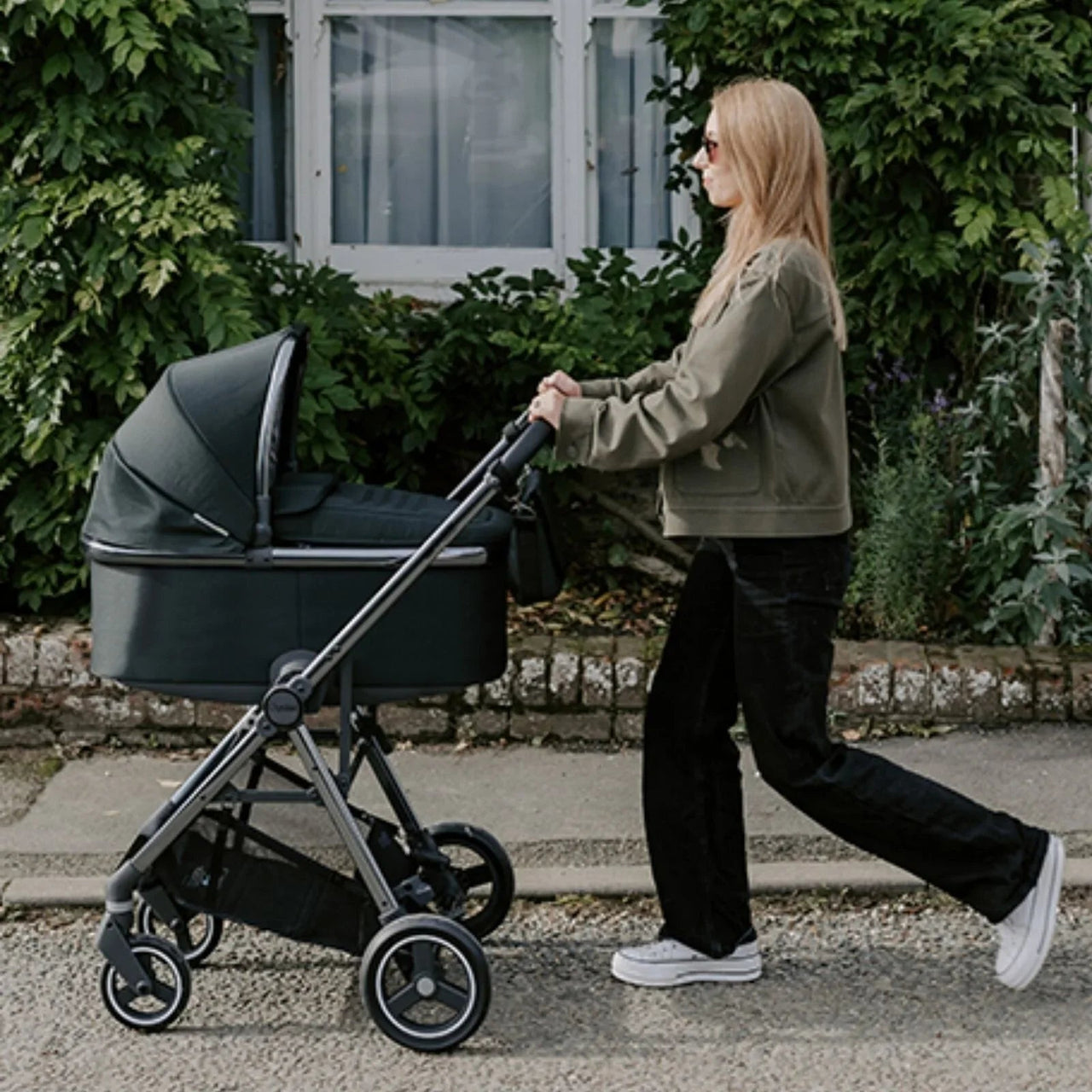 Oyster Gravity+ Stroller 9 pcs Bundle - Carbonite - Miu Mau Collectibles