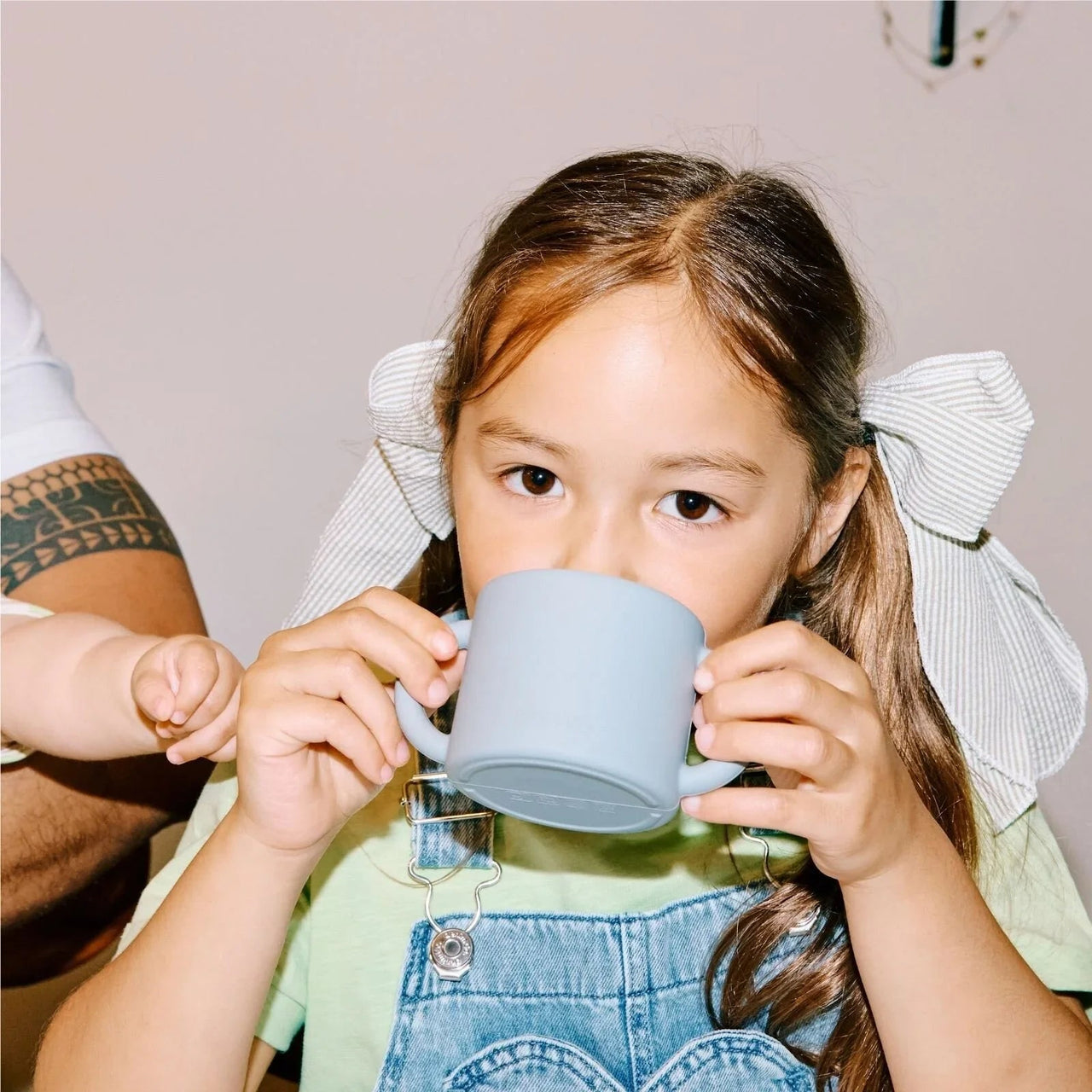 Pippeta Silicone Cup with Straw - Sea Salt - Miu Mau Collectibles