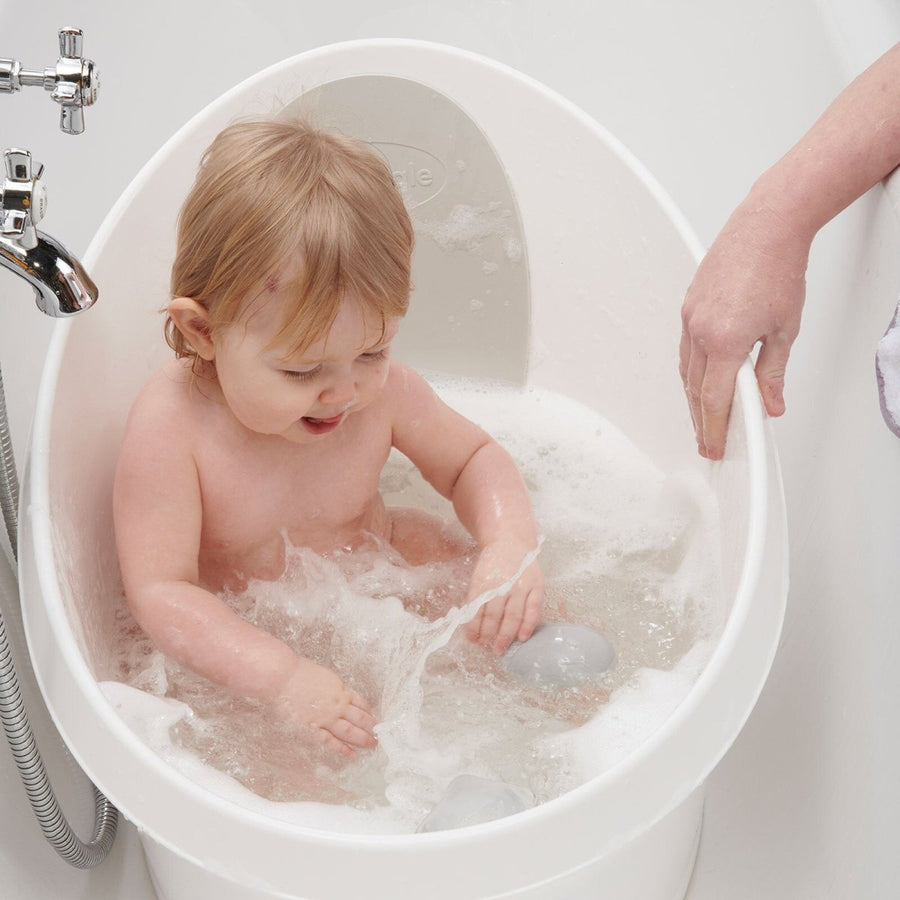 Shnuggle Toddler Bath Tub - White With Light Grey Backrest - Miu Mau Collectibles